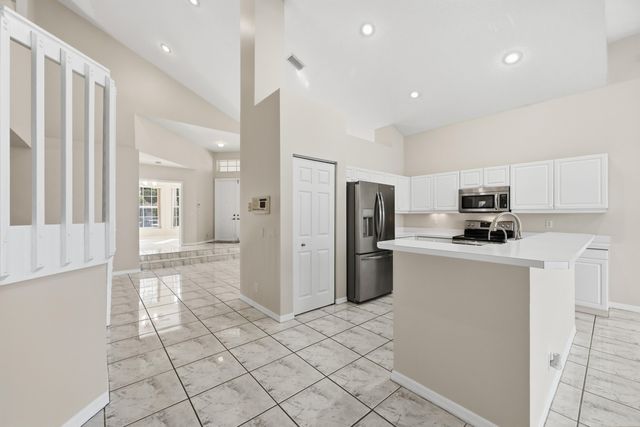 1589 NW 121st Drive, Coral Springs, FL 33071