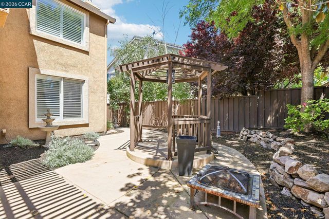 1344 Panwood Ct, Brentwood, CA 94513