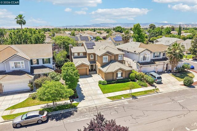 1344 Panwood Ct, Brentwood, CA 94513