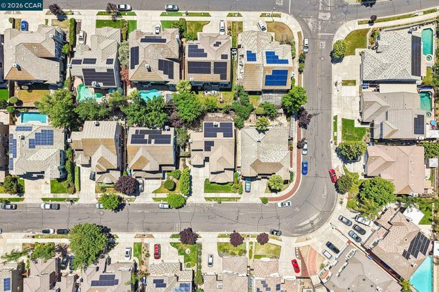 1344 Panwood Ct, Brentwood, CA 94513