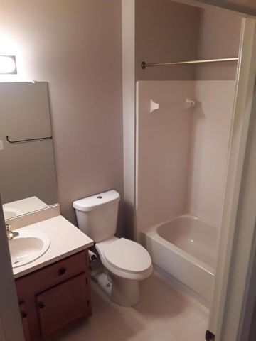 38640 Evonshire, Farmington Hills, MI 48331