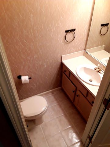 38640 Evonshire, Farmington Hills, MI 48331