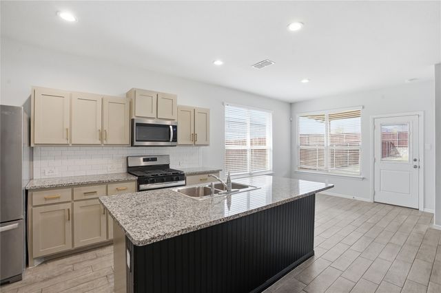 5232 Boulder Valley Drive, Fort Worth, TX 76179