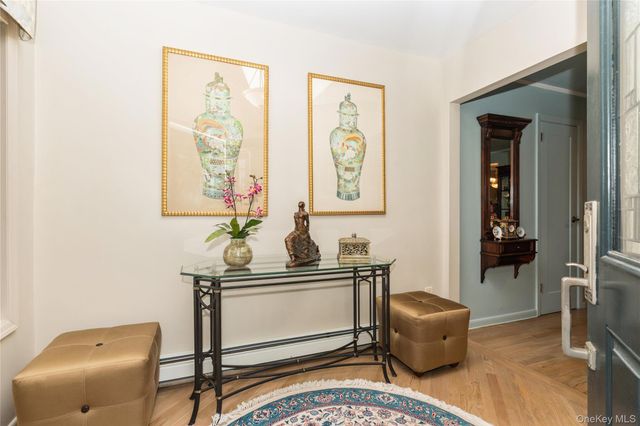 2772 Riverside Avenue, Merrick, NY 11566