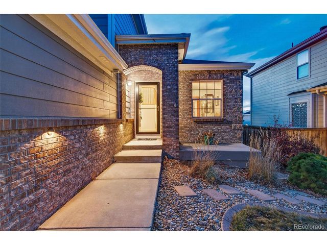 2140 Buttercup St, Erie, CO 80516