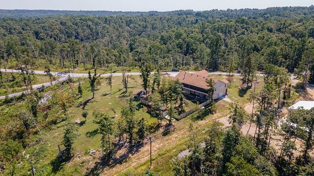 21480 Cavern Drive, Rogers, AR 72756