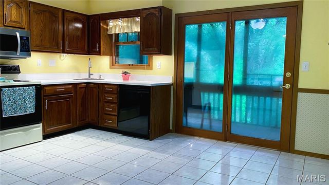 307 Northcrest Drive, Collinsville, IL 62234