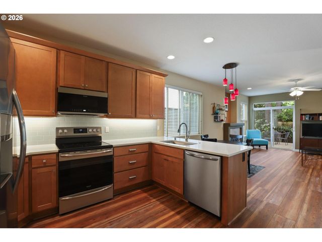 4414 Ne 76TH Ave, Portland, OR 97218