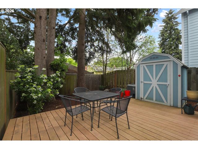 4414 Ne 76TH Ave, Portland, OR 97218