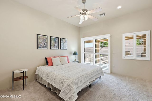 180 E Placita De Aretes, Green Valley, AZ 85614