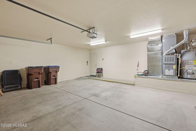 180 E Placita De Aretes, Green Valley, AZ 85614