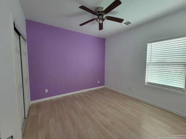 3402 W Salinas, San Antonio, TX 78207