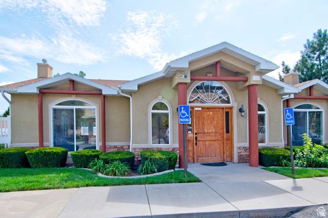 6712 S PINES POINT WAY, West Jordan, UT 84084