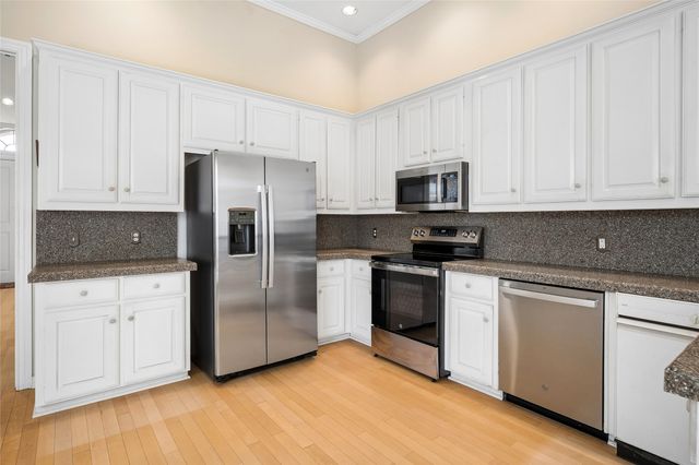 4267 Timberglen Road, Dallas, TX 75287