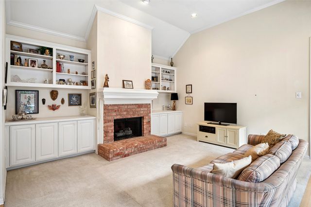4267 Timberglen Road, Dallas, TX 75287