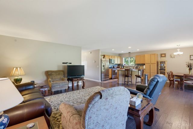 1581 Black Wolf Drive, Turtle Creek Twp, OH 45036