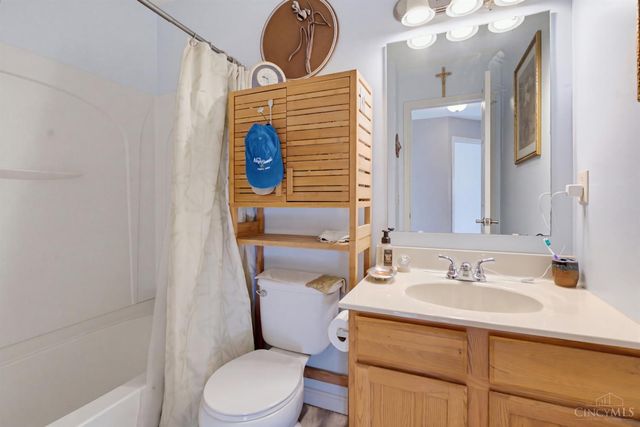 1581 Black Wolf Drive, Turtle Creek Twp, OH 45036