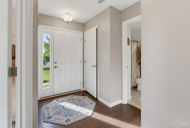 1581 Black Wolf Drive, Turtle Creek Twp, OH 45036
