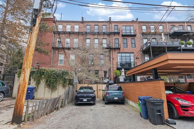 32 Yarmouth Street D, Boston, MA 02116