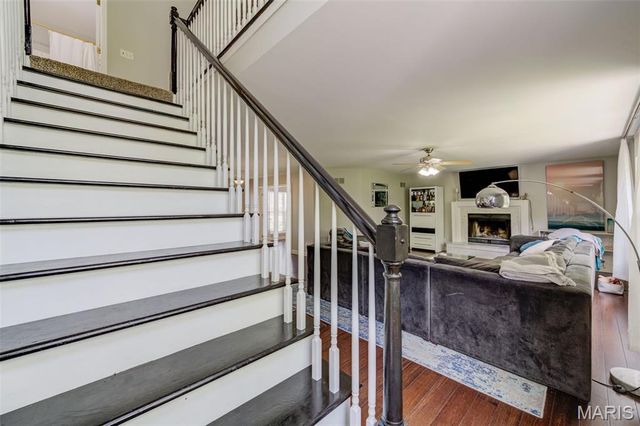 4 Windbriar Court, St Peters, MO 63376