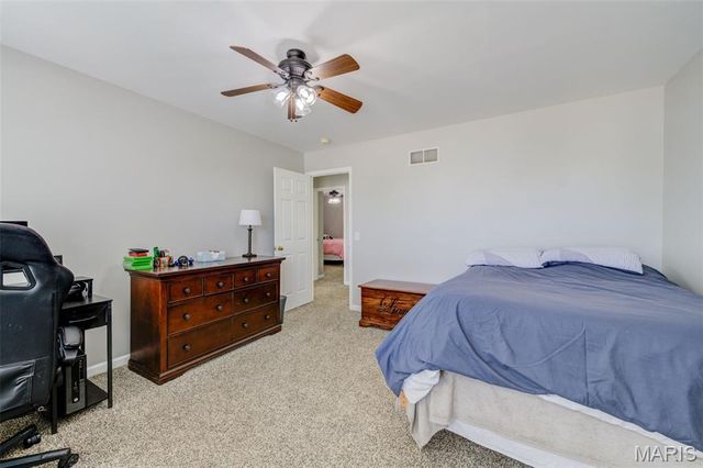 4 Windbriar Court, St Peters, MO 63376