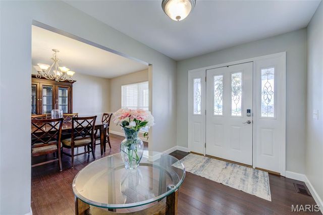 4 Windbriar Court, St Peters, MO 63376