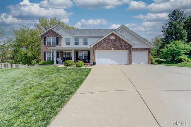 4 Windbriar Court, St Peters, MO 63376