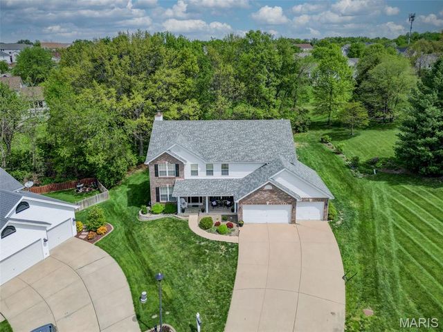4 Windbriar Court, St Peters, MO 63376