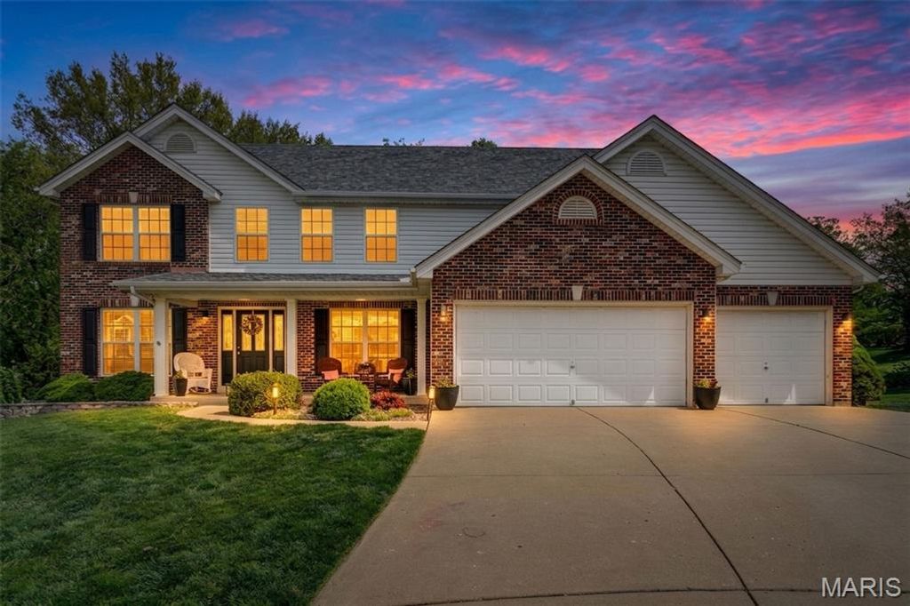 4 Windbriar Court, St Peters, MO 63376