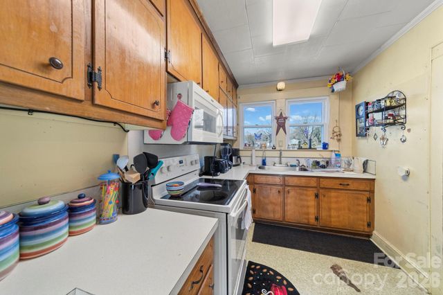 1833 Mountain Creek Road, Albemarle, NC 28001