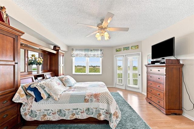 6450 SHORELINE DRIVE 9306, Seminole, FL 33708