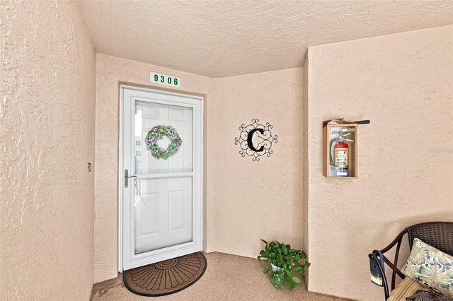 6450 SHORELINE DRIVE 9306, Seminole, FL 33708