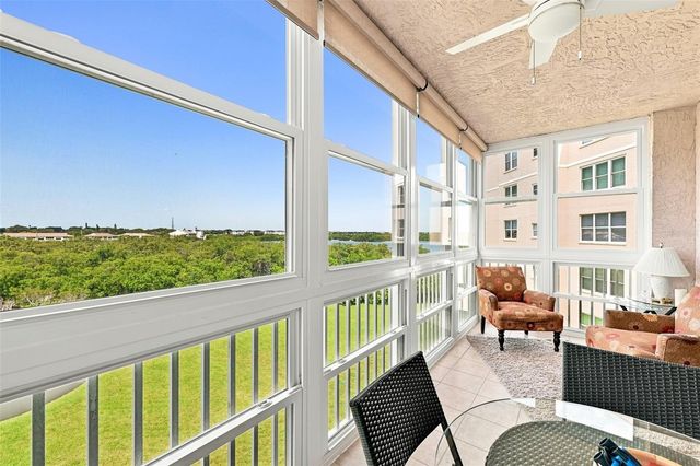 6450 SHORELINE DRIVE 9306, Seminole, FL 33708