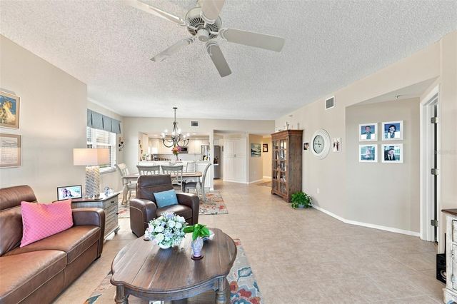 6450 SHORELINE DRIVE 9306, Seminole, FL 33708