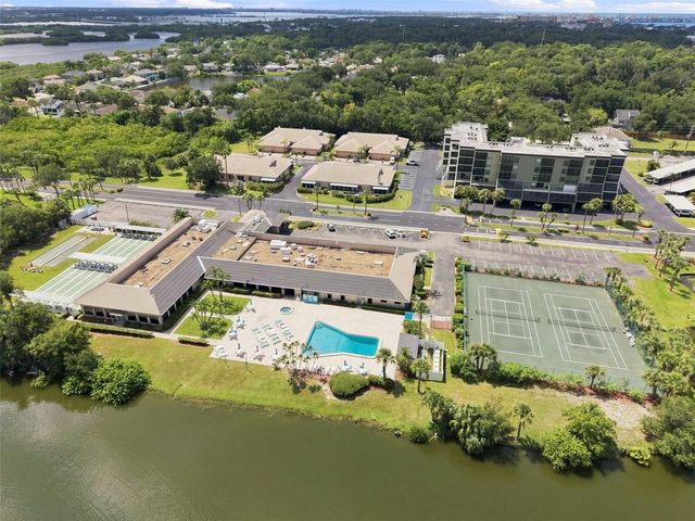 6450 SHORELINE DRIVE 9306, Seminole, FL 33708