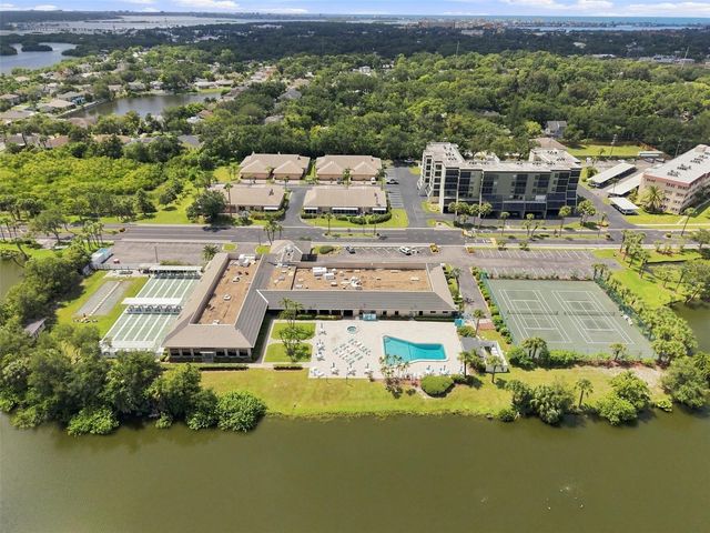 6450 SHORELINE DRIVE 9306, Seminole, FL 33708