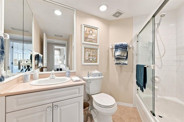 6450 SHORELINE DRIVE 9306, Seminole, FL 33708