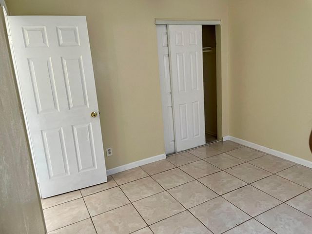 2780 NW 14th Court 1-2, Fort Lauderdale, FL 33311