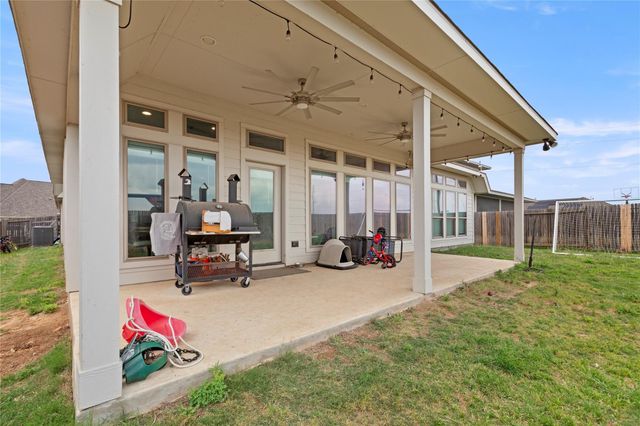 3105 High Meadow ST, Seguin, TX 78155