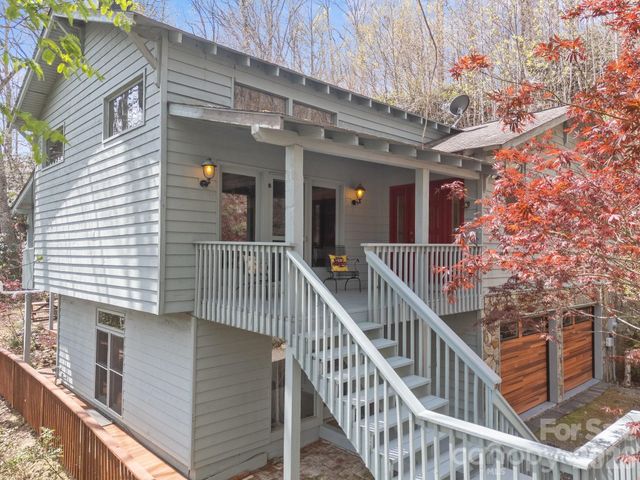63 Chestnut Forest Road, Fairview, NC 28730