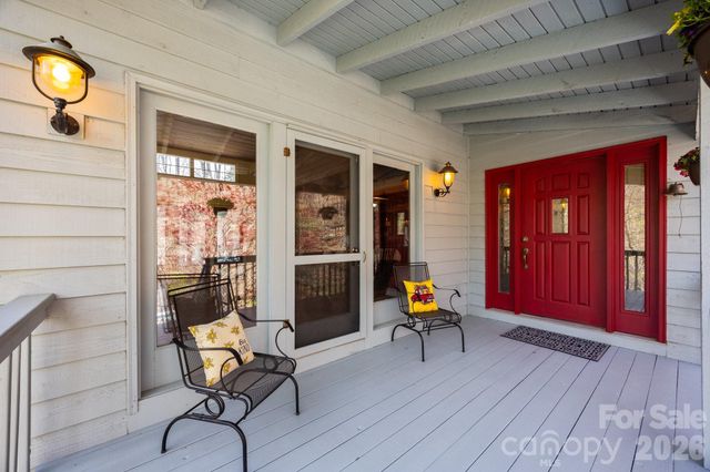 63 Chestnut Forest Road, Fairview, NC 28730