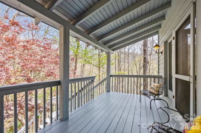 63 Chestnut Forest Road, Fairview, NC 28730