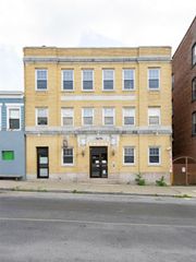 214 Main Street, Poughkeepsie, NY 12601