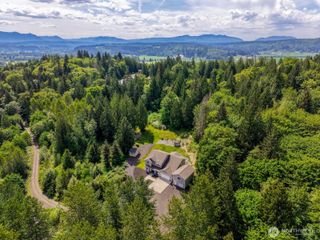 28910 NE 112th Way, Duvall, WA 98019