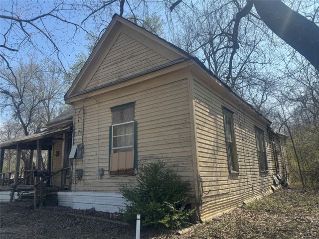 1415 Graham Street, Paris, TX 75460