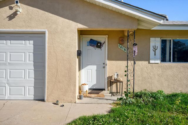 1016 Walker Drive NE, Albuquerque, NM 87112