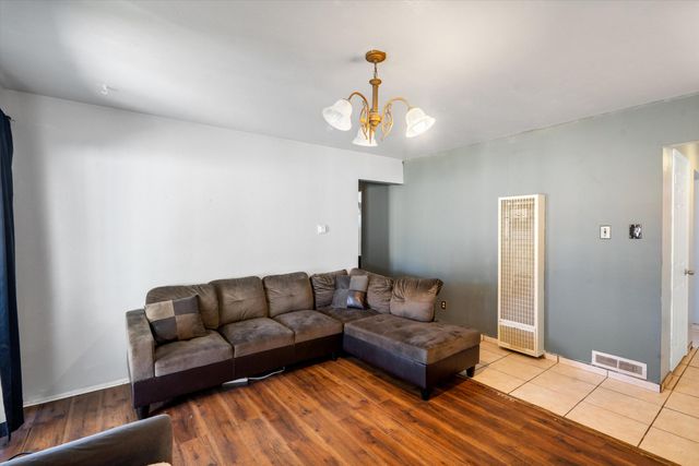 1016 Walker Drive NE, Albuquerque, NM 87112