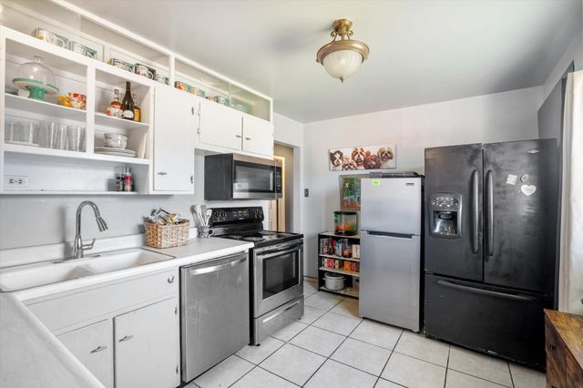 1016 Walker Drive NE, Albuquerque, NM 87112