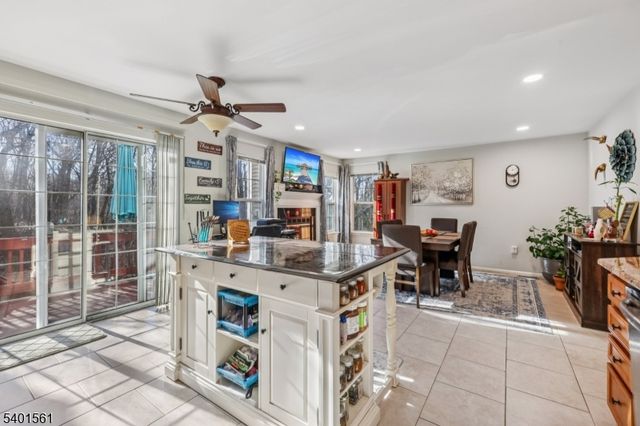 26 Eider Ct, Wayne Twp., NJ 07470