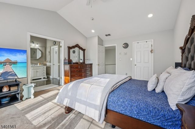 26 Eider Ct, Wayne Twp., NJ 07470